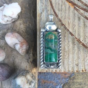 Native American Malachite & Sterling Pendant Vintage